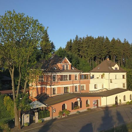 Pension Ayky Jablonec nad Nisou Exterior photo
