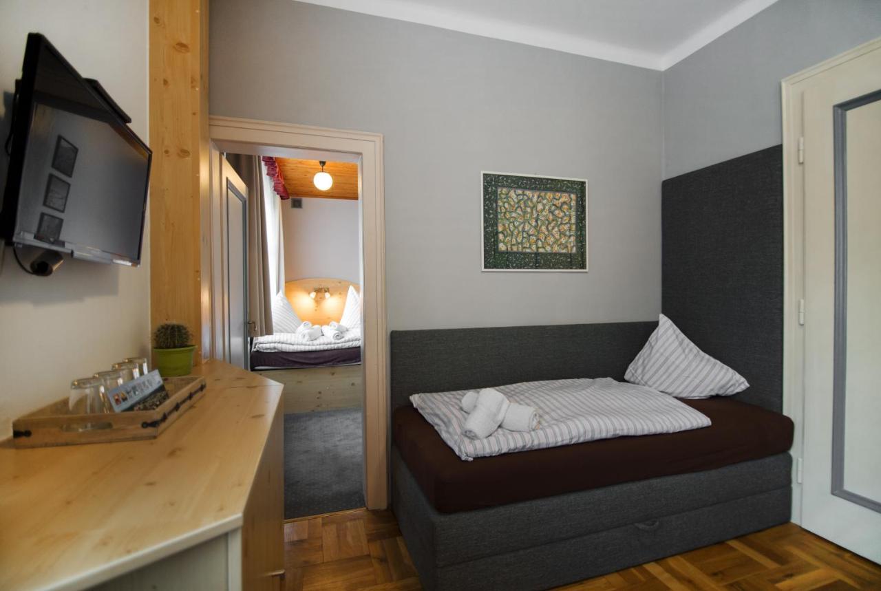 Pension Ayky Jablonec nad Nisou Exterior photo